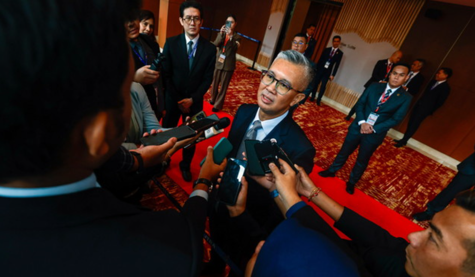 Tengku Datuk Seri Zafrul Abdul Aziz, Menteri Pelaburan, Perdagangan dan Industri / BERNAMA